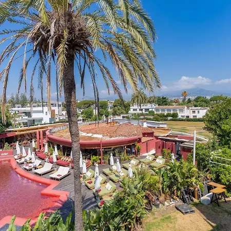 公寓 Lovely Beachfront Puerto Banus *