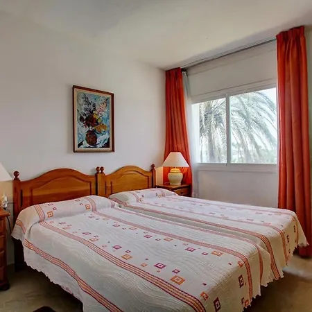 Lovely Beachfront Puerto Banus Apartment Marbella