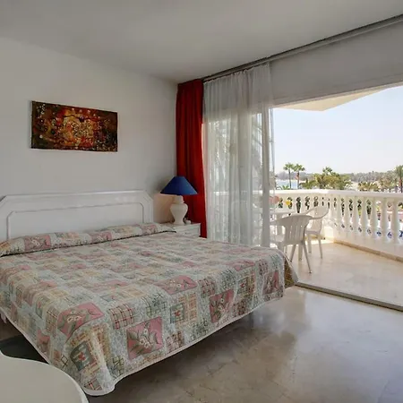Lovely Beachfront Puerto Banus