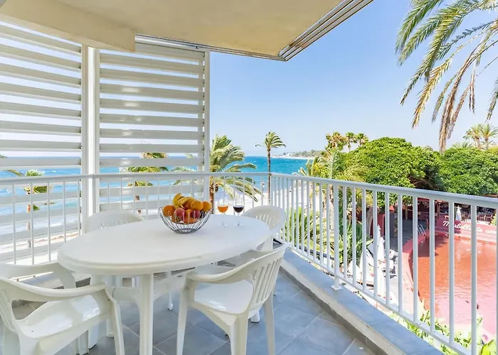 Lovely Beachfront Puerto Banus