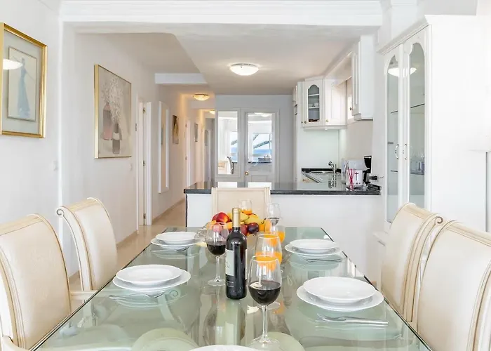 Lovely Beachfront Puerto Banus * Marbella