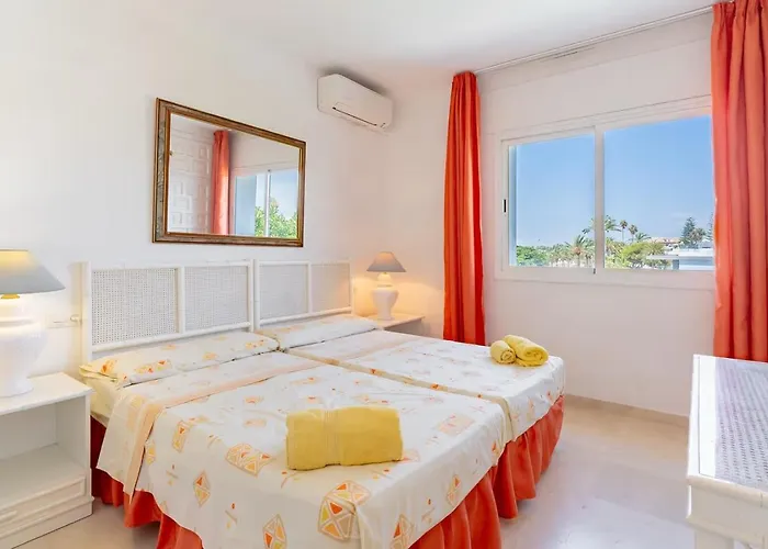 Lovely Beachfront Puerto Banus