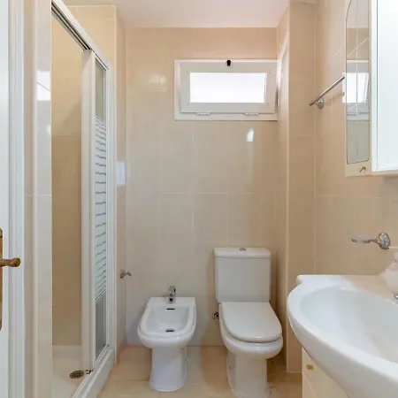 Lovely Beachfront Puerto Banus *